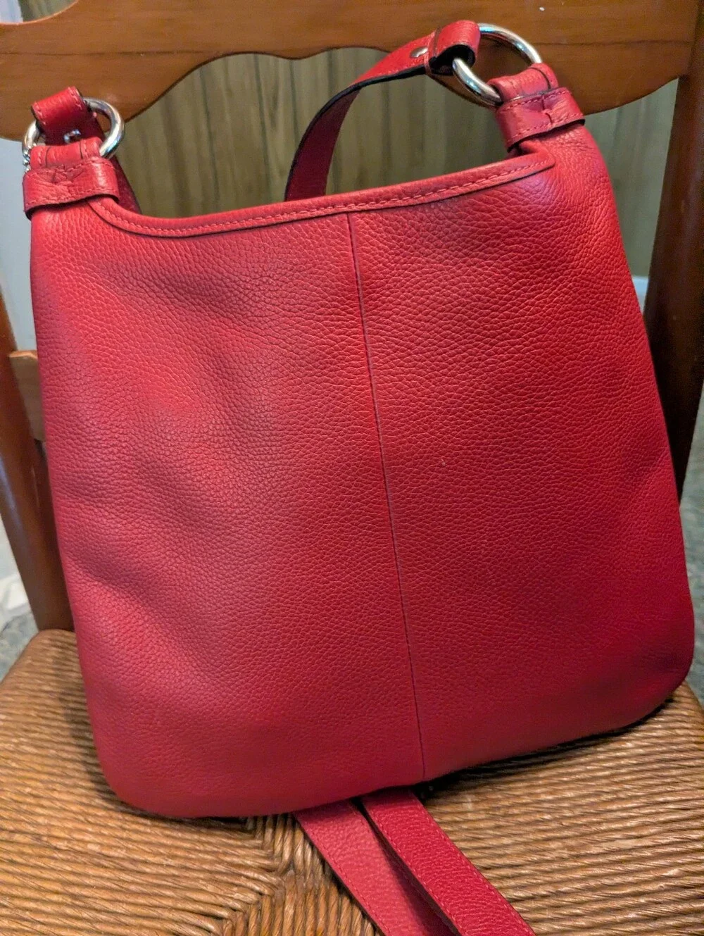 COACH Red Pebble Leather Purse w/Adjustable Shoulder Strap, Vintage, EUC!!!